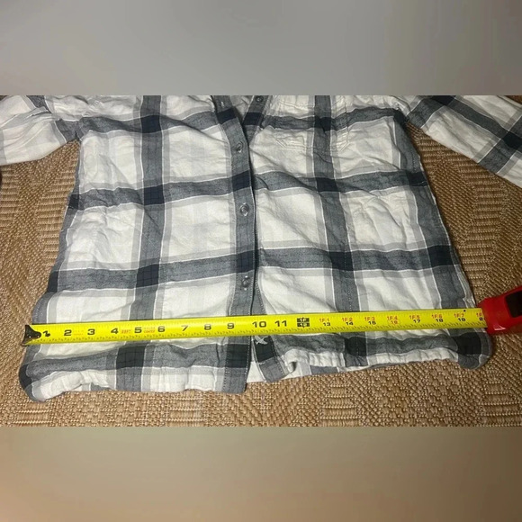 Eddie Bauer Women's Flannel Long Sleeve Hoodie Shirt, Grey, Size S - Picture 8 of 10